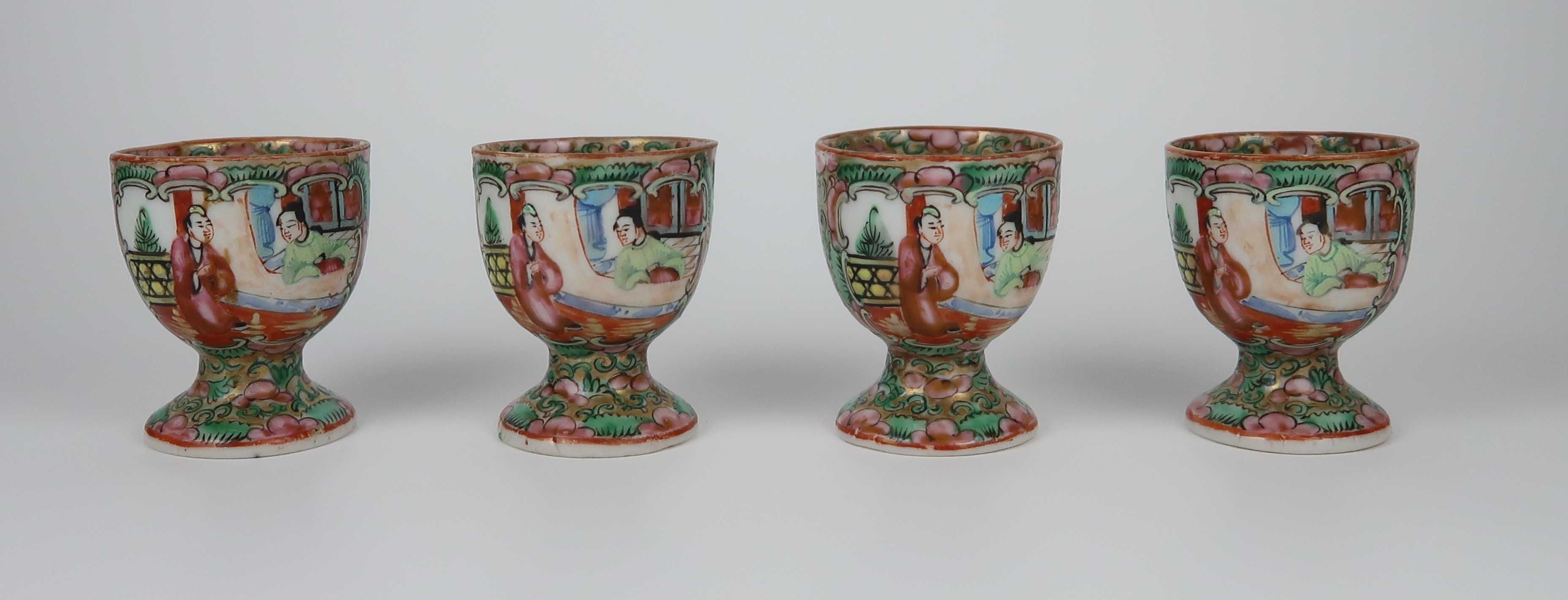 4 Porta Ovos Porcelana da China Séc., XIX