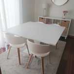 Mesa de Jantar + 4 cadeiras