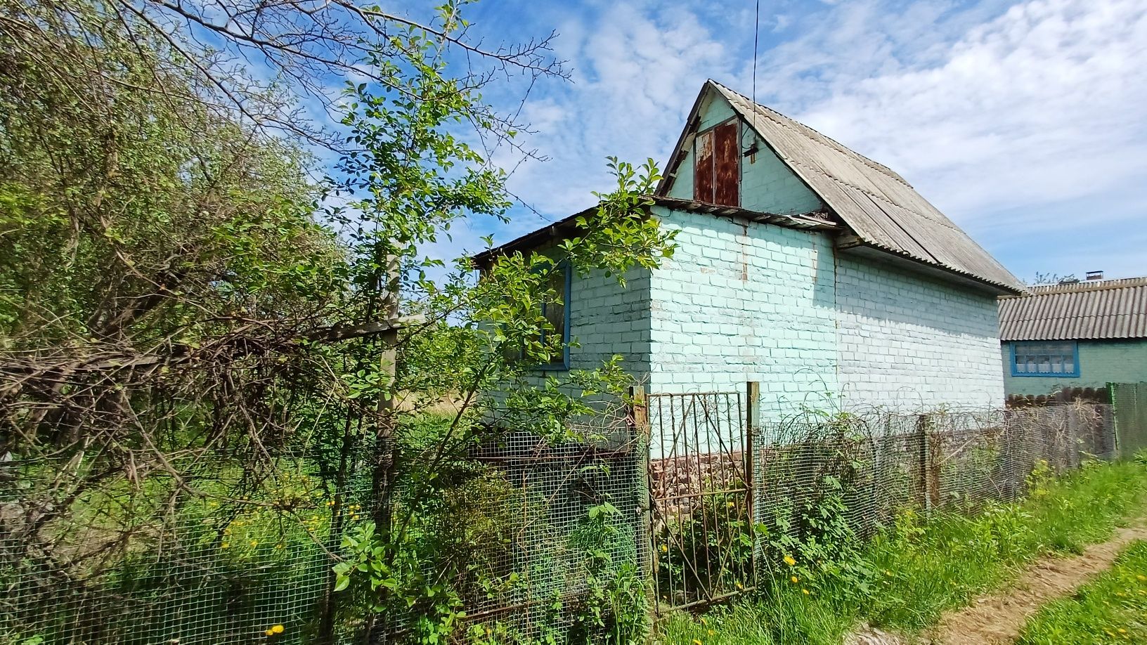 Продаж гарної дачі в Жавинці