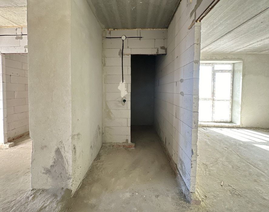 Продається двохрівнена квартира В НОВОБУДОВІ