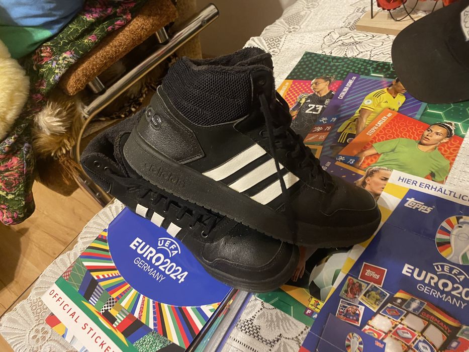 Buty sportowe firmy Adidas