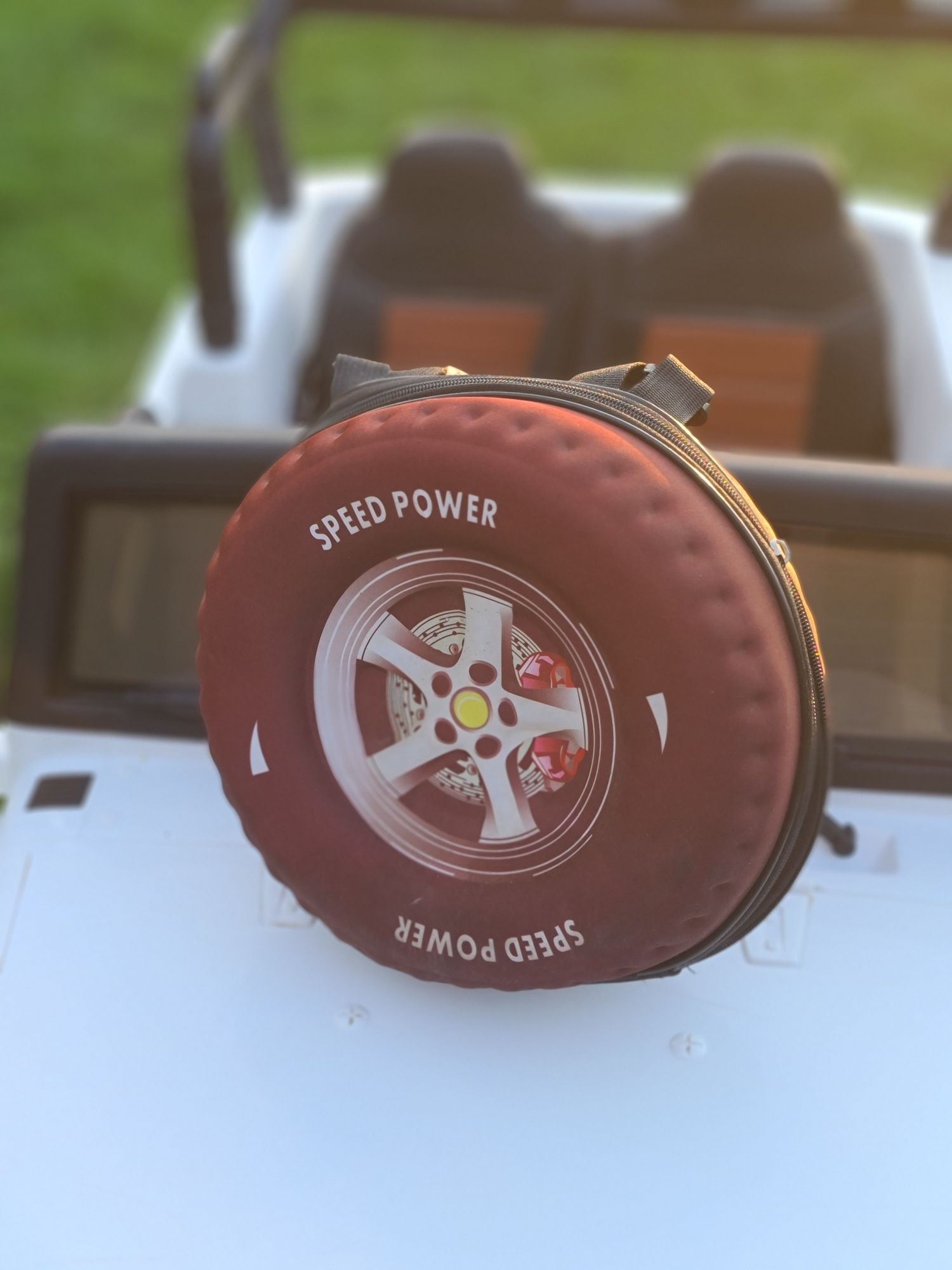 Auto elektryczne dla dziecka 4x4. Radio USB + Micro SD. nowe aku.