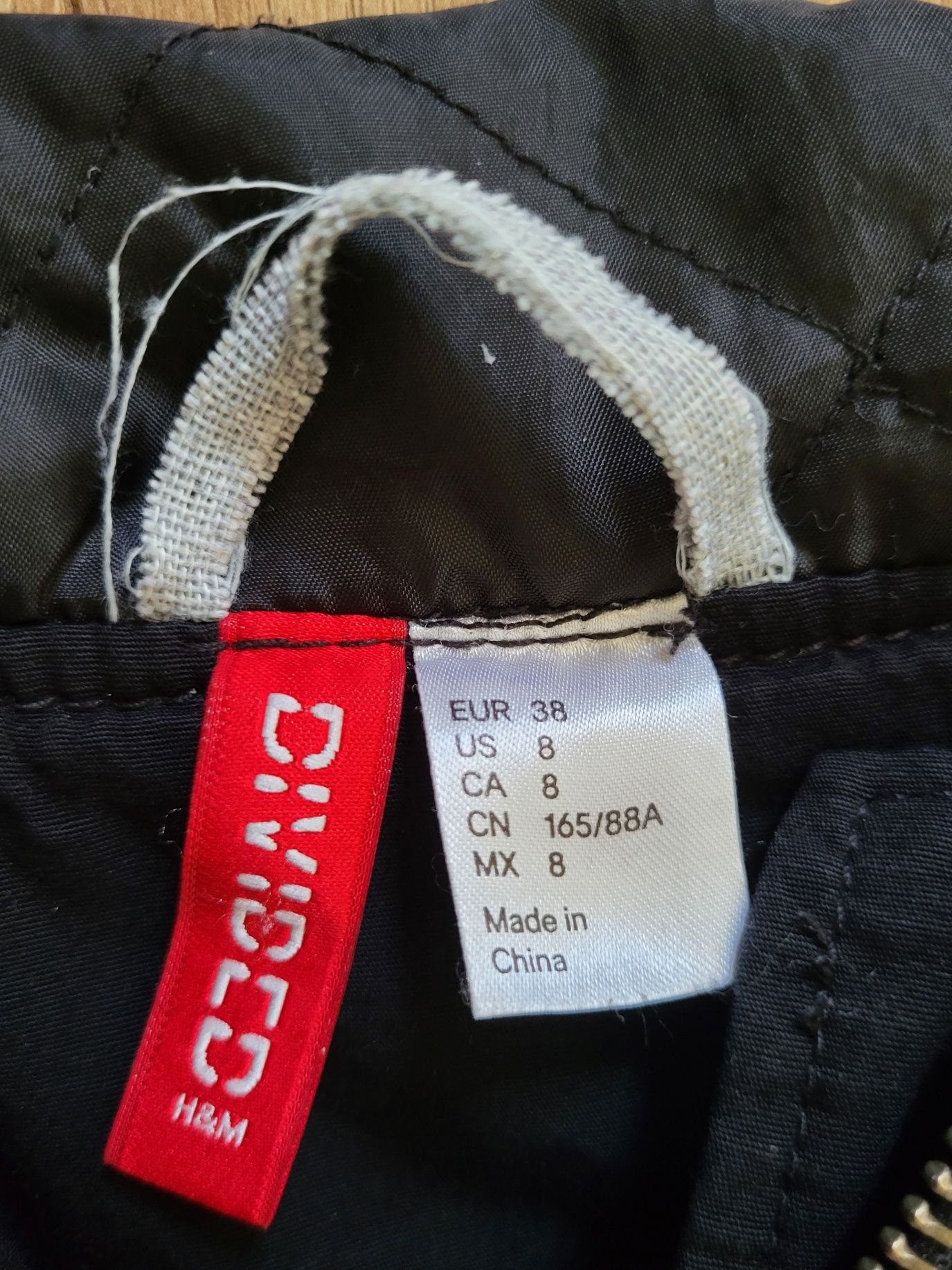 Czarna kurtka parka h&m