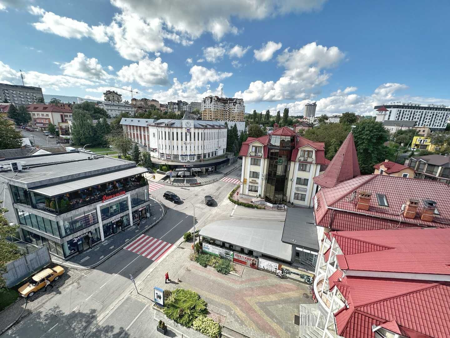 Оренда квартири Бориславська 2а
