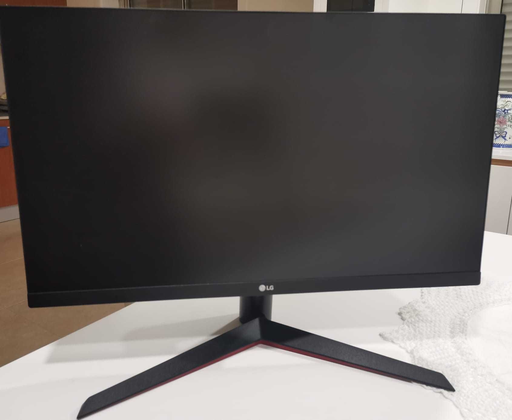 Monitor Gaming LG 24MP60G-B NOVO e teclado