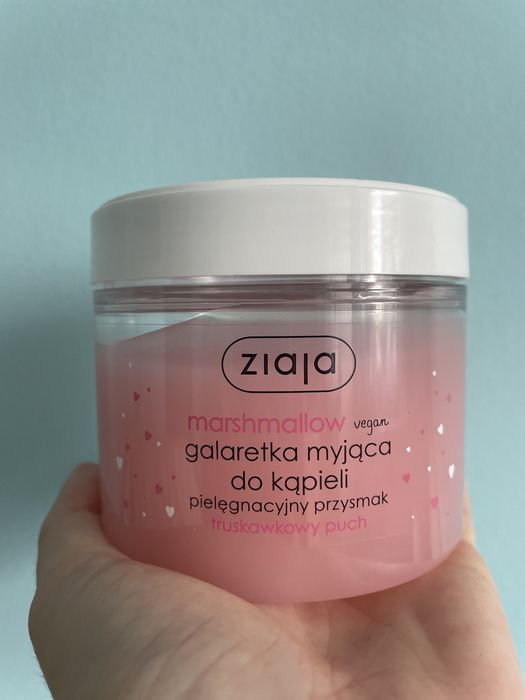 Galeretka myjąca do kąpieli ziaja truskawkowy puch