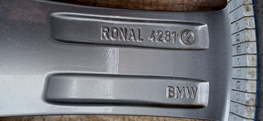 Alufelgi BMW 9x20 cali , rozstaw śrub 5x112 , ET 35 RONAL.