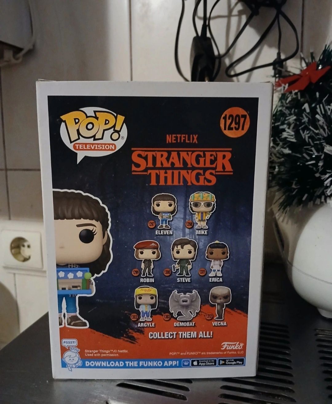 Eleven stranger things funko pop