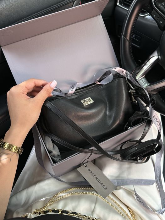 Сумка Balenciaga Rodeo Mini шкіра | чорна | срібна та золота фурнітура