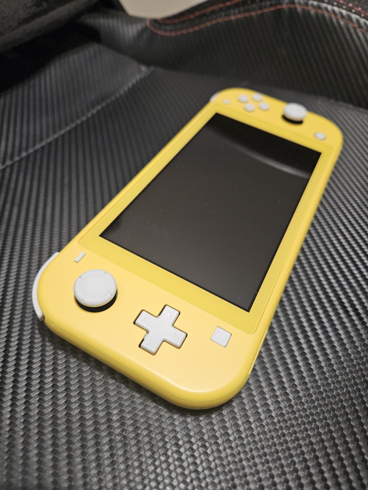 Używane Nintendo Switch Lite Yellow