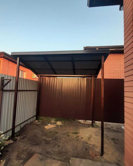 Навіси для авто тераси хозблоки