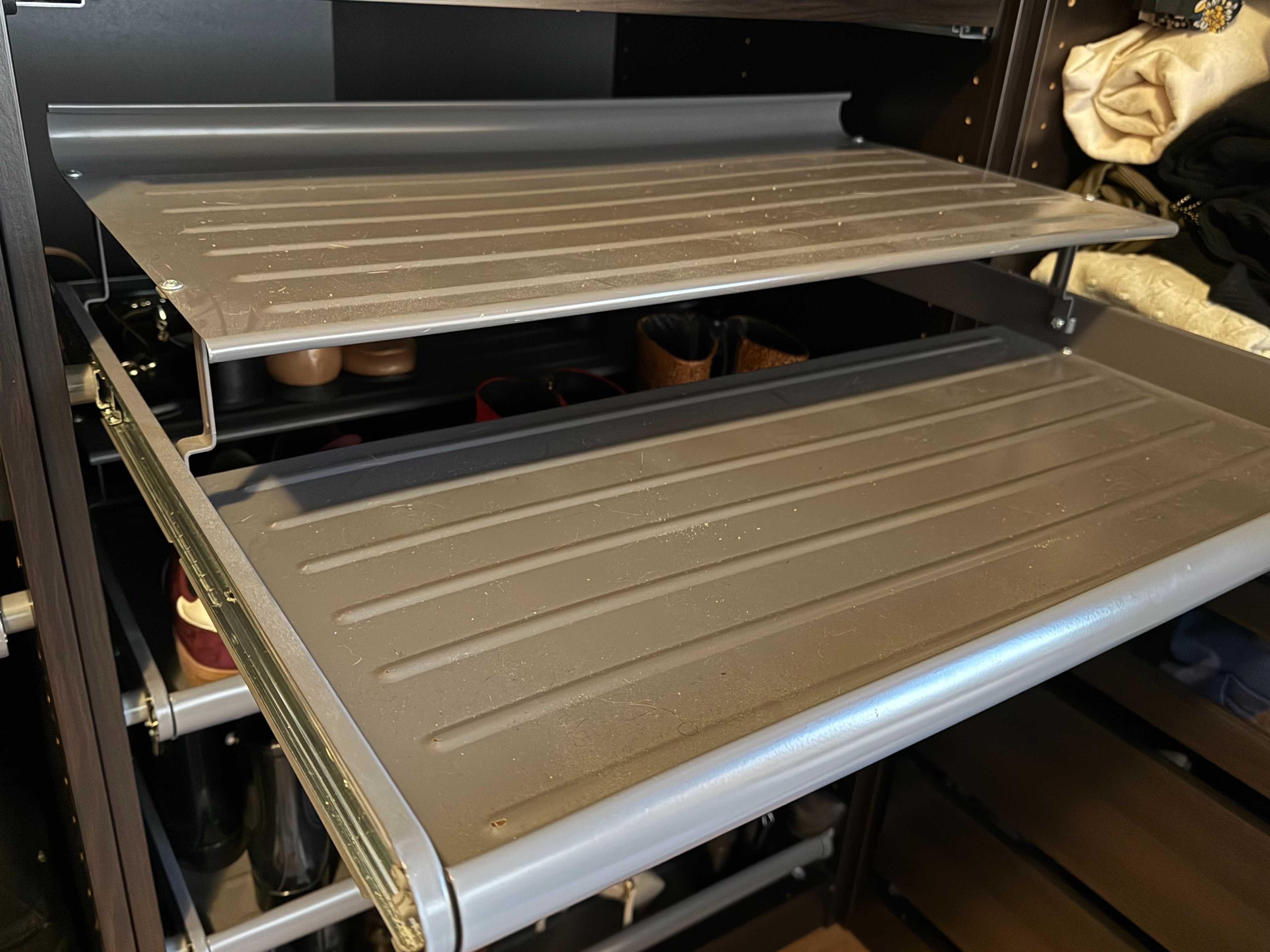 Sapateira Extensível IKEA KOMPLEMENT – Cinzento, p/ Roupeiro PAX 75cm