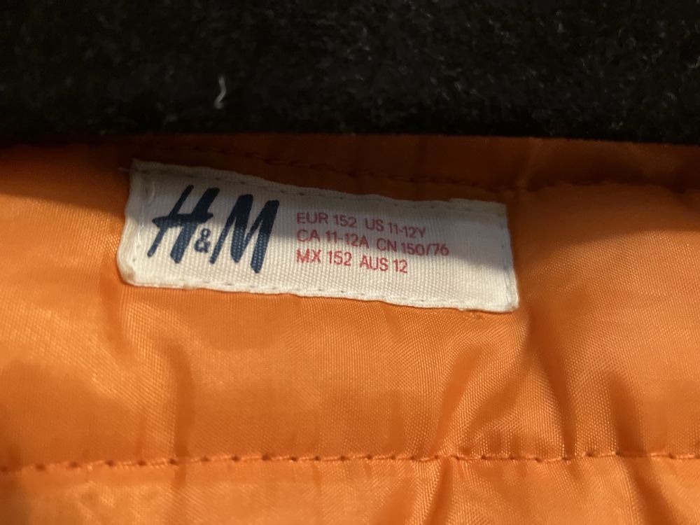 Zimowa kurtka chłopięca H&M r152