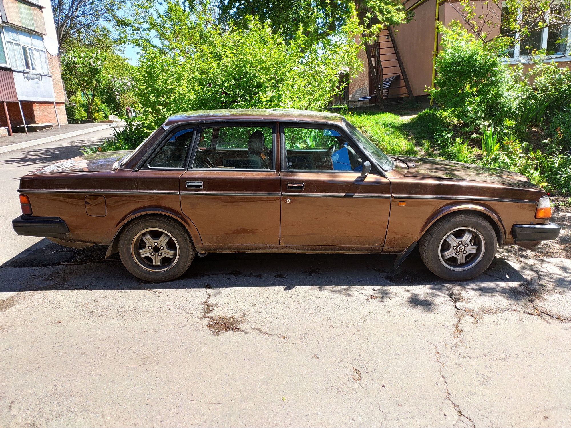 Volvo 244 2.3 газ