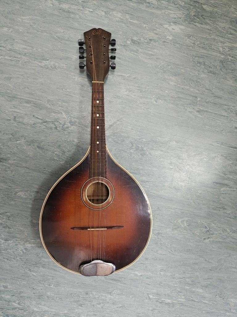 Mandolina ukulele do renowacji antyk