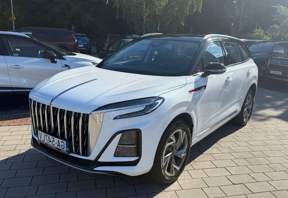 Hongqi HS3 1.5 FWD 156 KM
