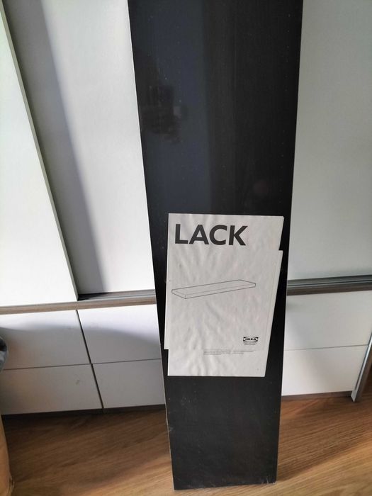 Estante castanha escura da marca LAVCK IKEA