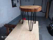 Stolik w stylu loft