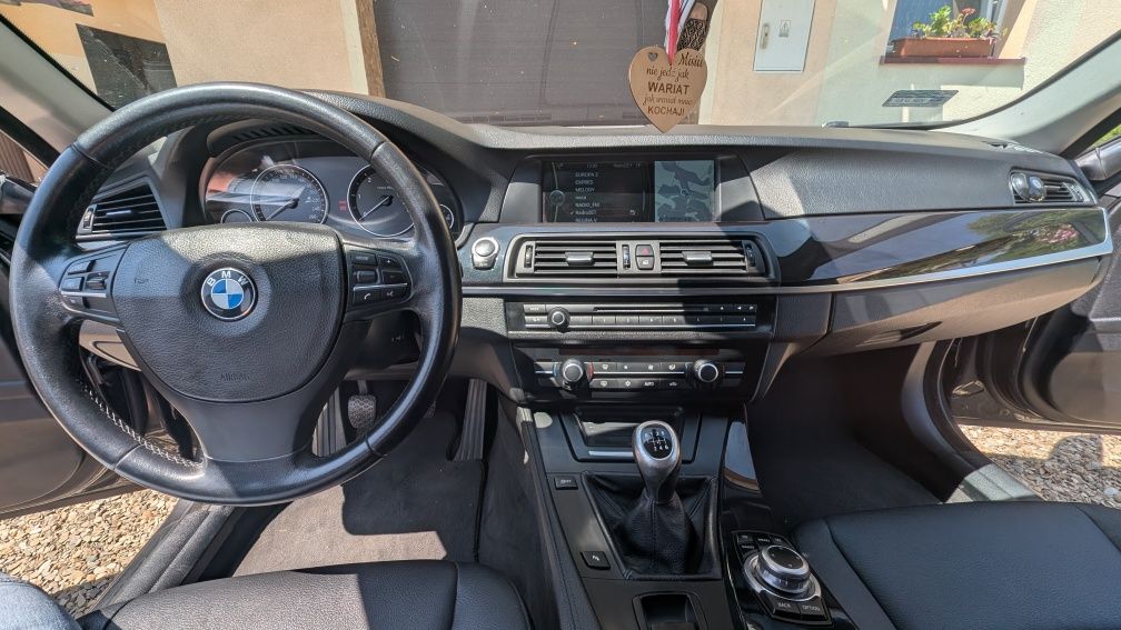 BMW seria 5 f10 2010r
