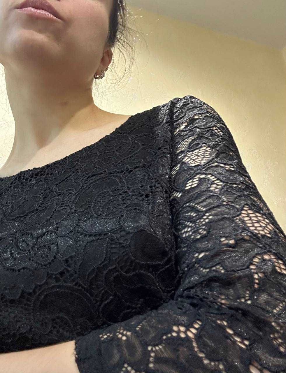 Платье гипюровое, черного цвета
