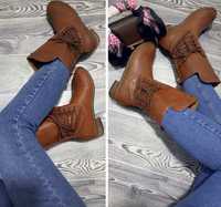 Женские, демисезонные ботинки-сапожки; взуття жіноче 39 размер; сапоги