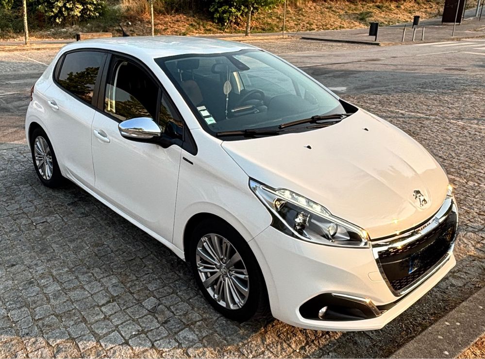 Peugeot 208 1.5 BlueHDi Signature