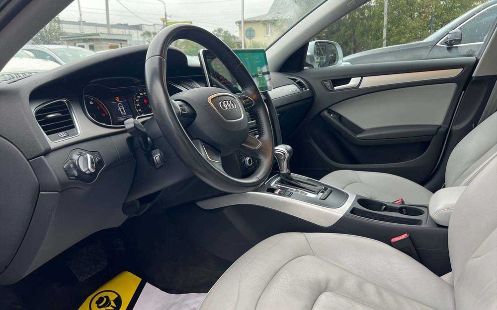 Audi A4 2013 року