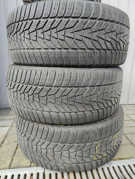 Opony zimowe 245/45 R18 Hankook 100 V Winter I*cept EVO3 W330