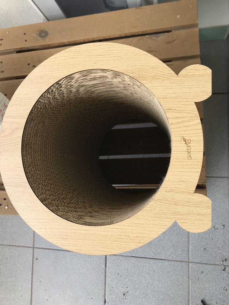 Gattino Drapak z legowiskiem tunelem + zabawka mini drapak