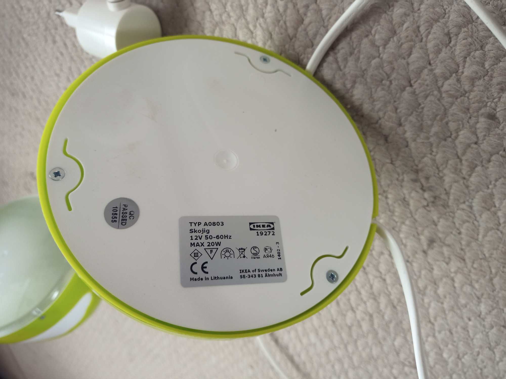 Lampka Ikea Skojig stojąca, zielona