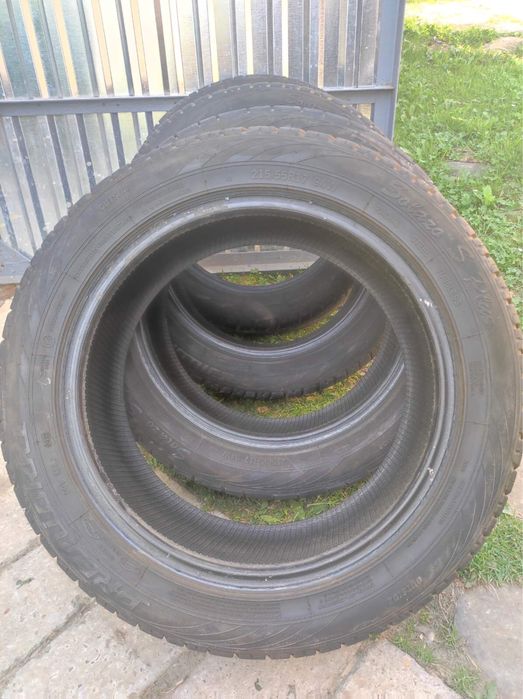 Гума 215/55/R17 літо комплект 22 рік нові