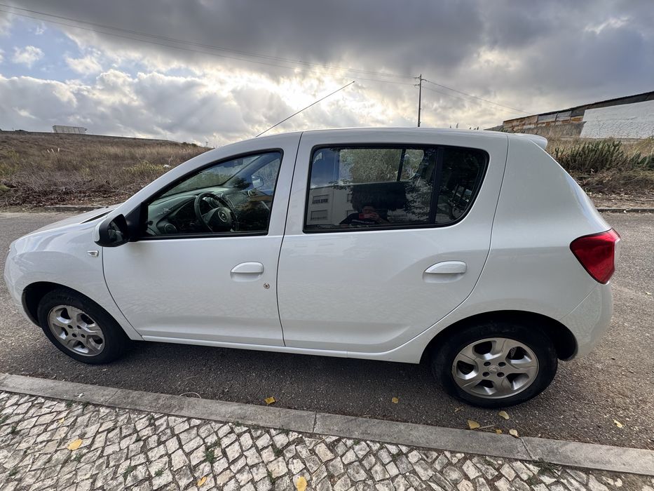 Dacia Sandero 2016