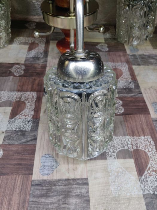 Люстра 3 плафона хрусталь ссср.