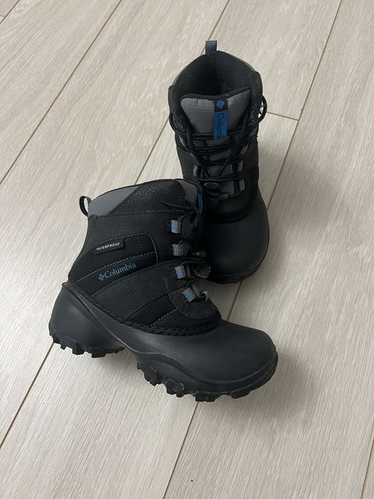 Продам зимові чобітки Columbia