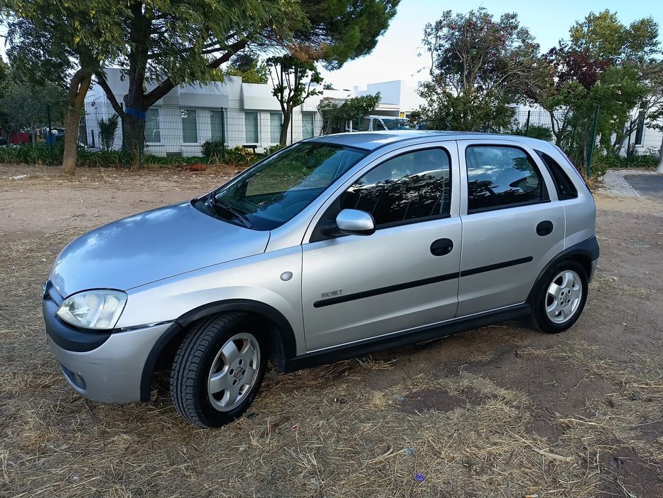 Opel Corsa C 1.7 DTI - Motor ISUZU