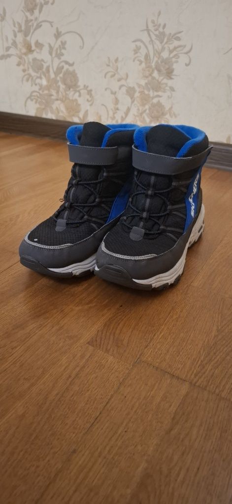 Sketchers дутіки , зимові ботінки, черевики для хлопчика