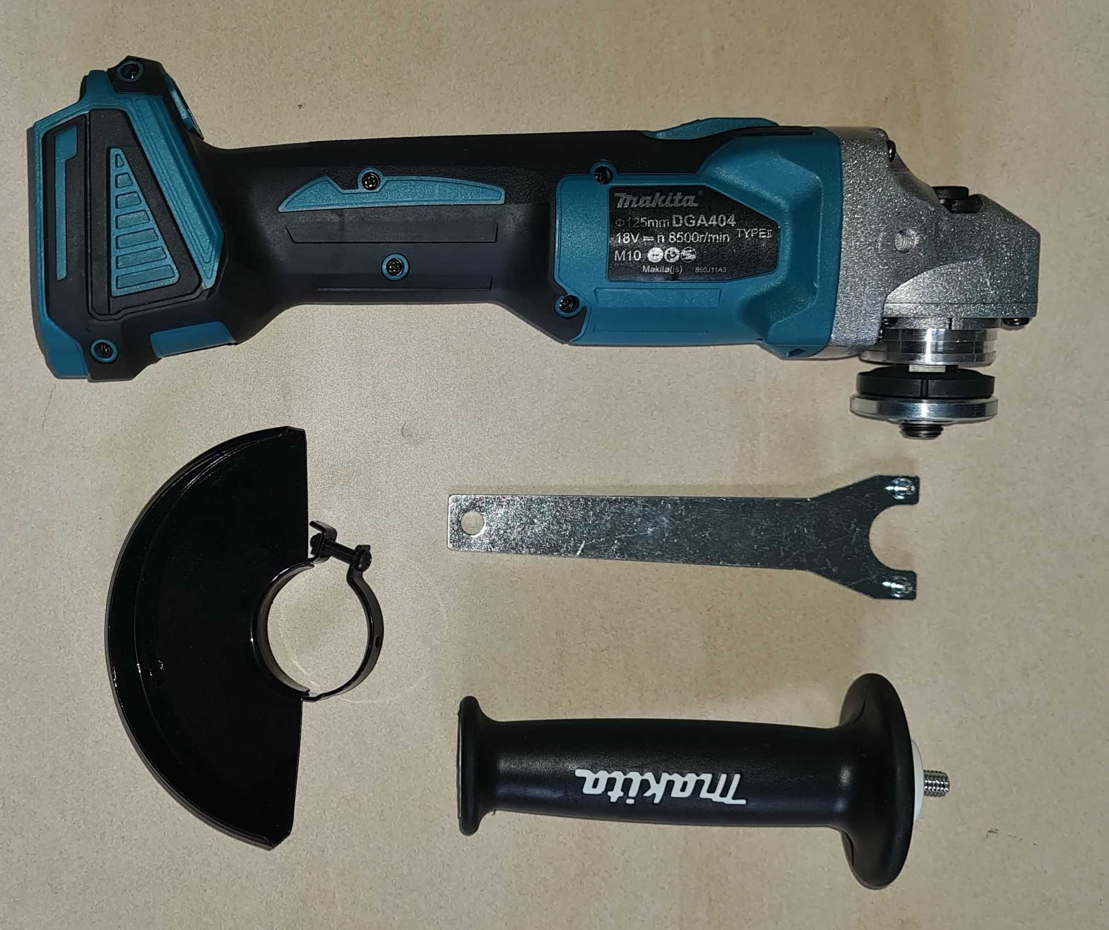 Szliierka kątowa Makita 18V body