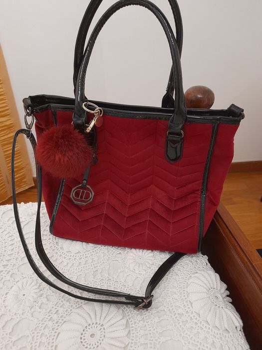 Bolsas elegantes para senhora