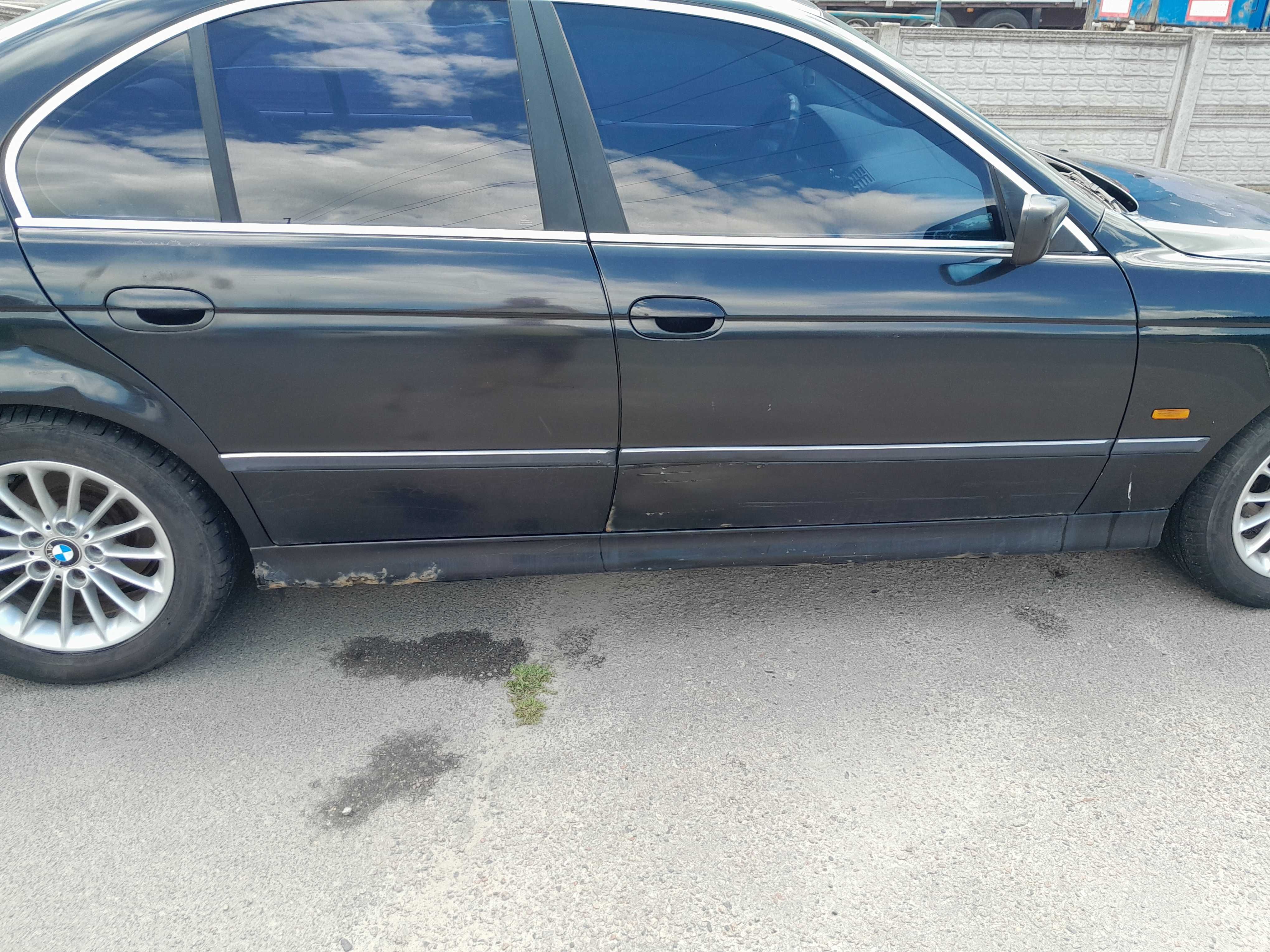 Продам автомобіль БМВ