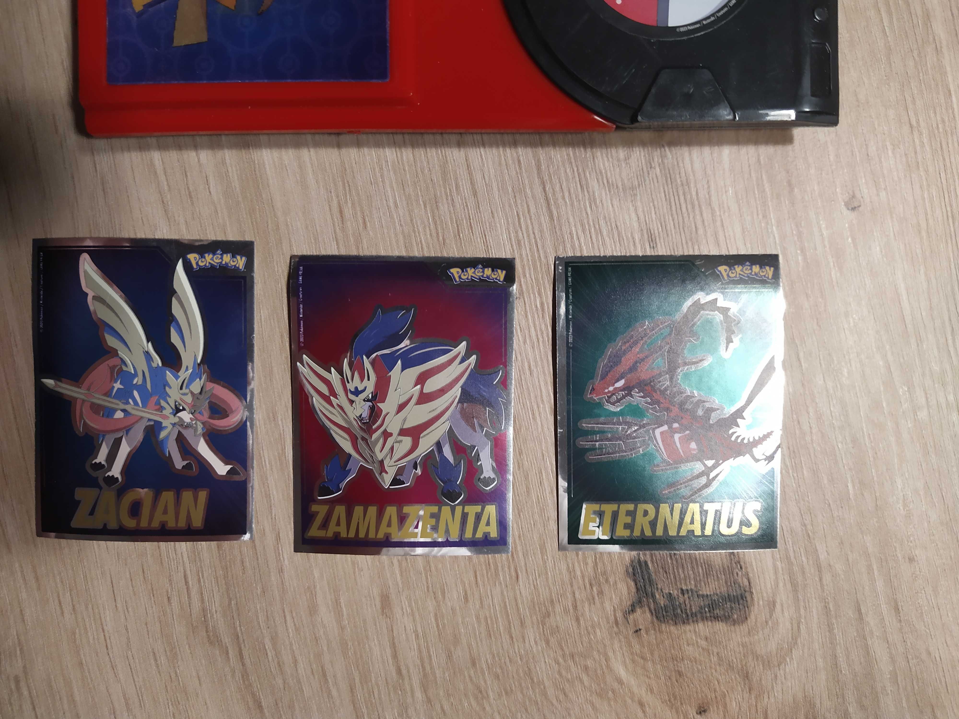 Karty Pokemon + pokedeks + naklejki