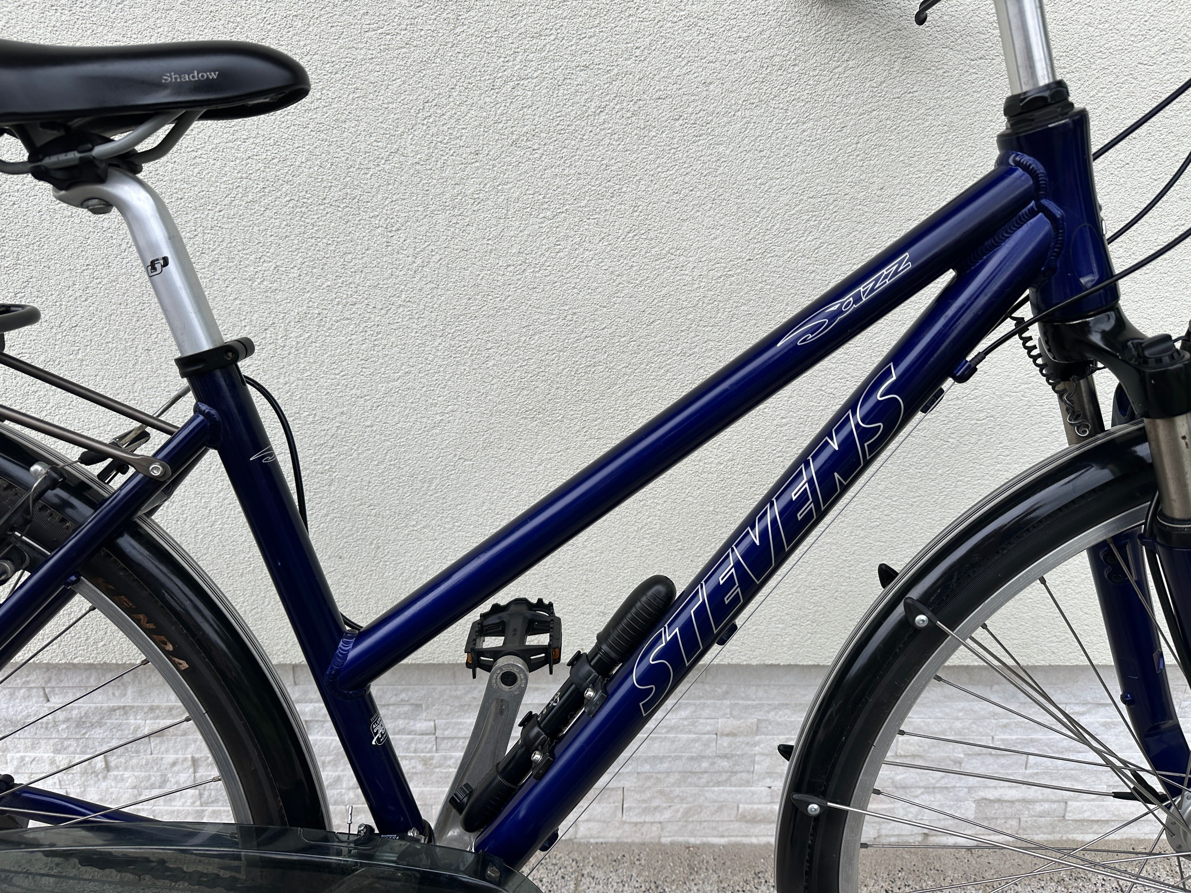 Rower STEVENS - Trekking, koła 28, amortyzacja, aluminiowy