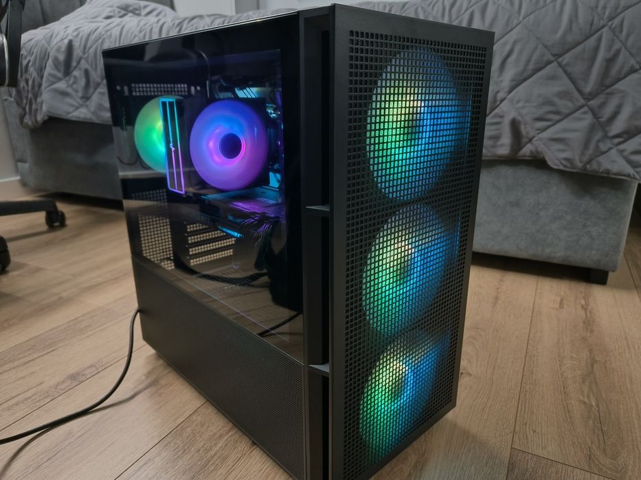 Komputer gamingowy z Rtx 3070 ti