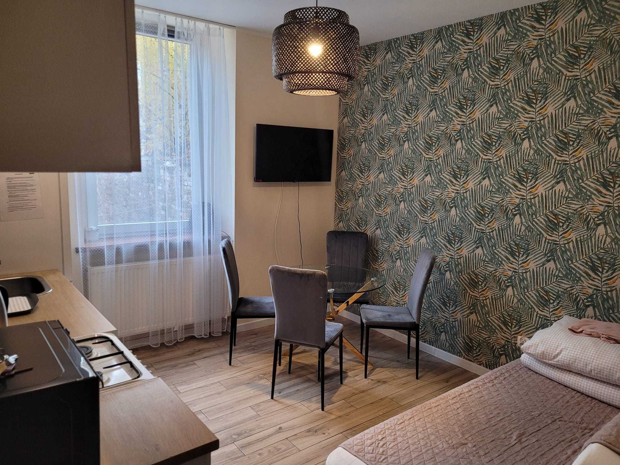 01 Katowice Centrum - Apartament dla 4 osób-2 pokoje TV, PARKING, WIFI