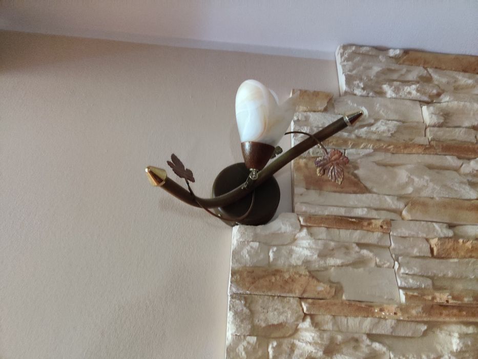 Komplet 4 żyrandoli, 2 kinkietów - reflektorki