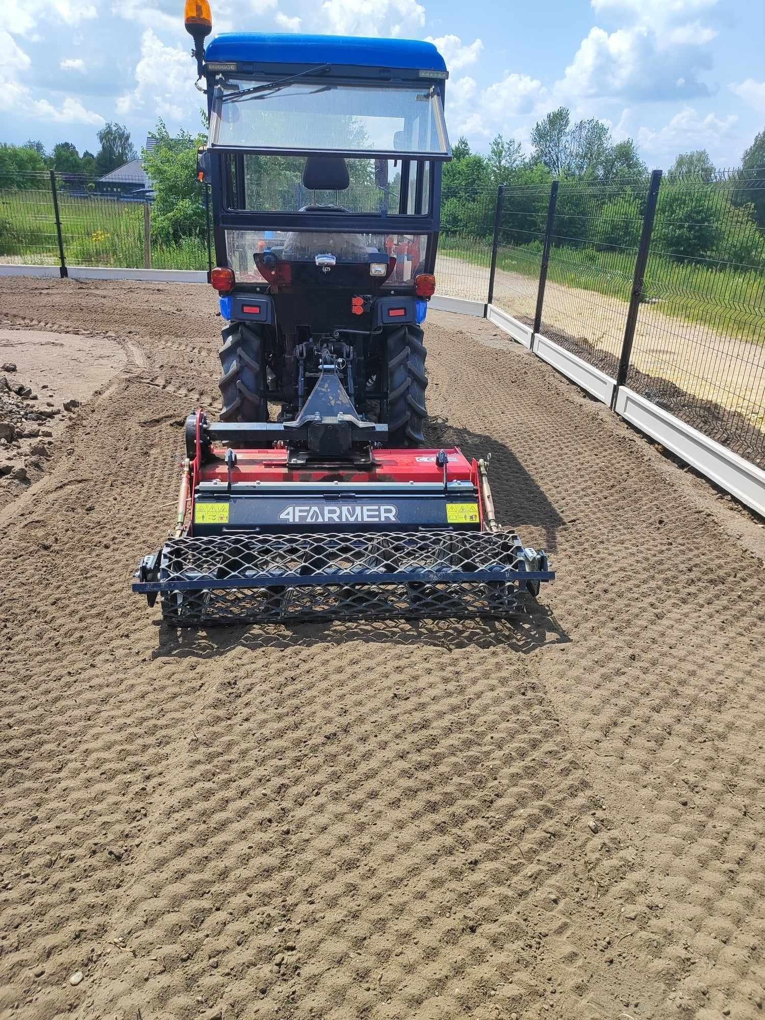 Aerator rurkowy wynajem, posypywarka do piasku / usługi