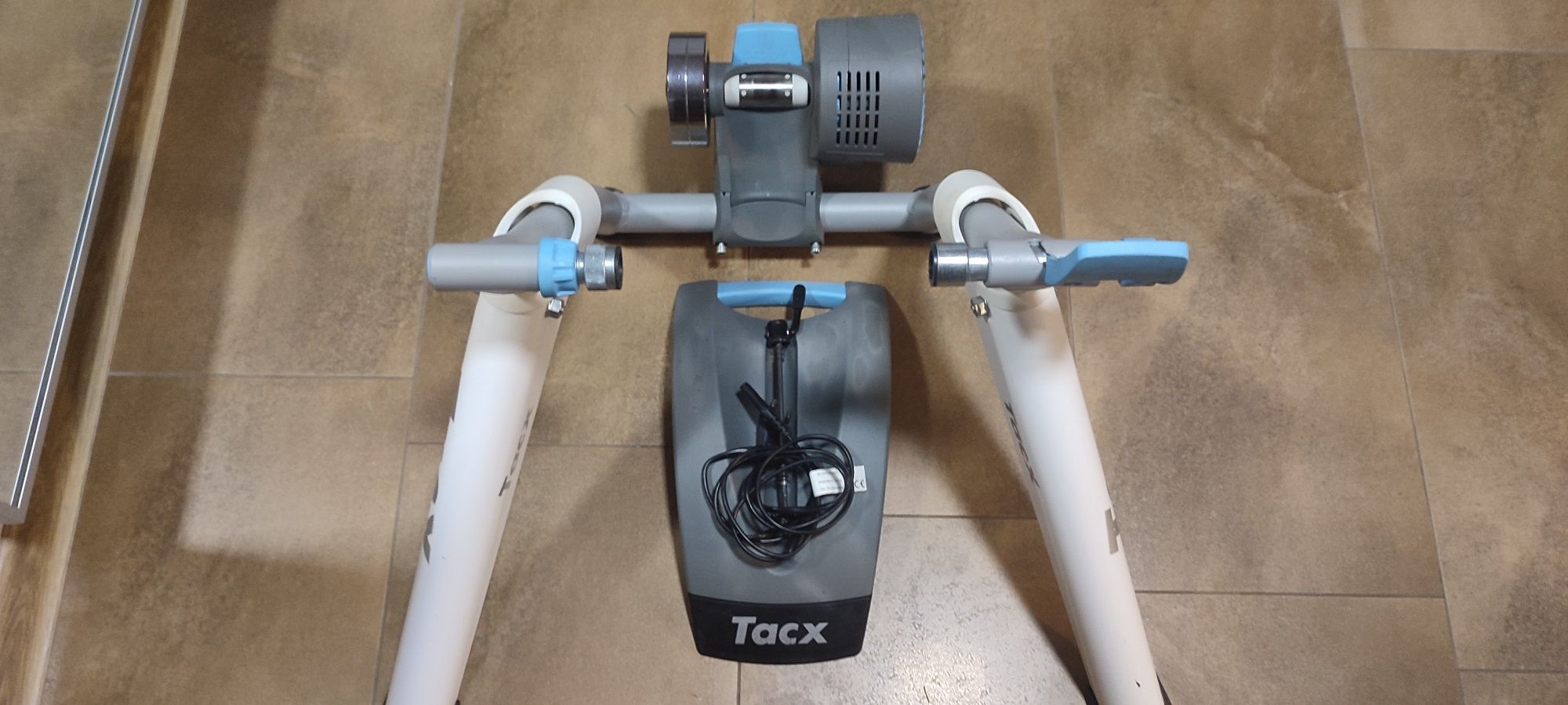 Tacx Smart flow trenażer rowerowy