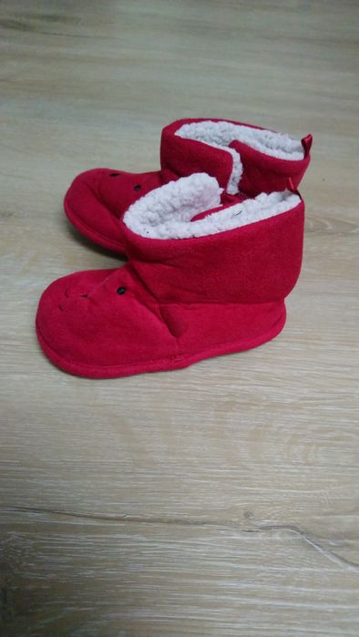 Buty ciepłe Kapcie r 22