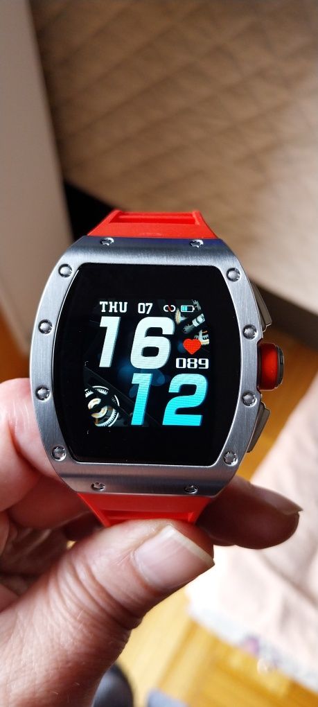 Smartwatch Kumi GT1