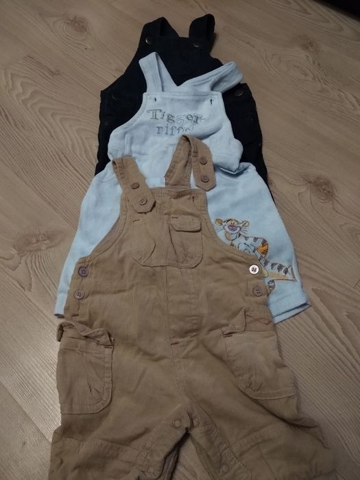 Spodenki chłopięce spodnie ogrodniczki 68