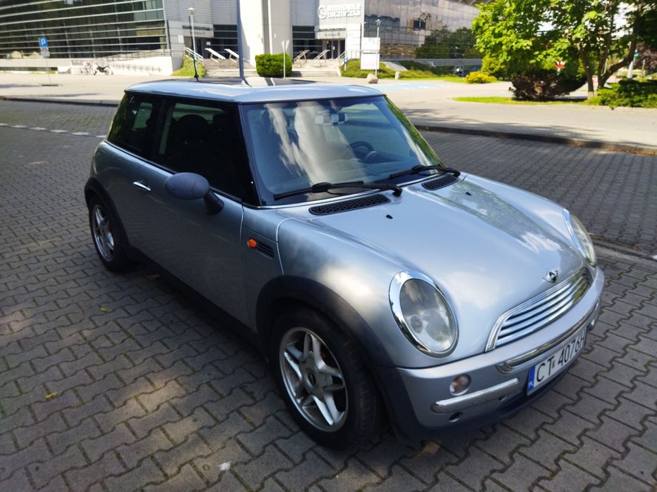 Cooper Mini One 1.6 benzyna rok 2002